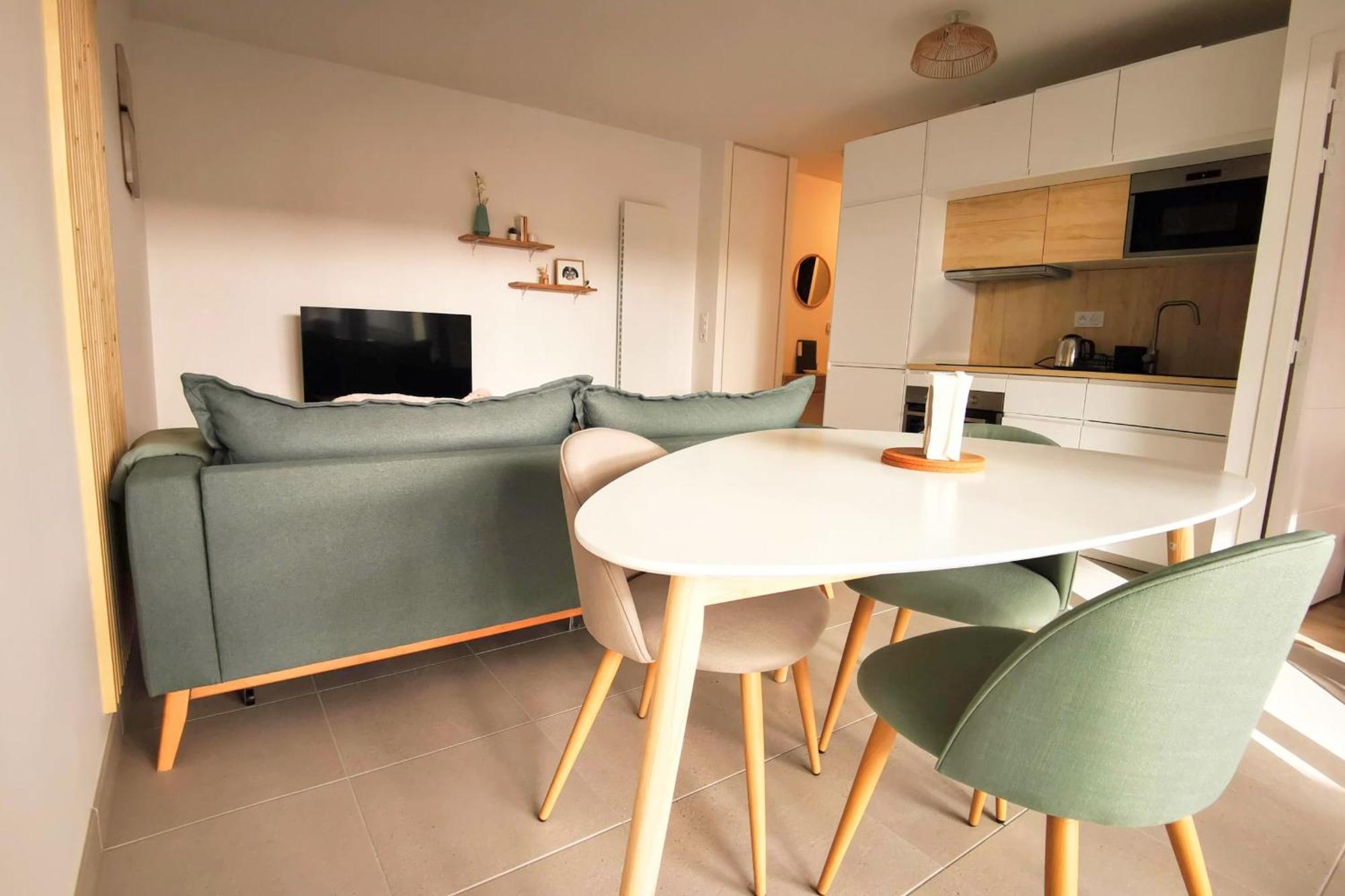 Апартаменты Cocoon With Terrace At 2 Steps From The Sea Ла-Боль-Эскублак Экстерьер фото